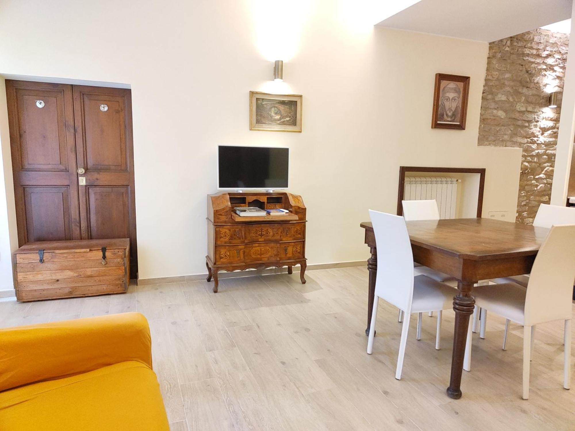 La Di San Rufino - Myassisisuite - A 13 Minuti Da San Francesco - 2 Letti Matrimoniali-centrale Apartment