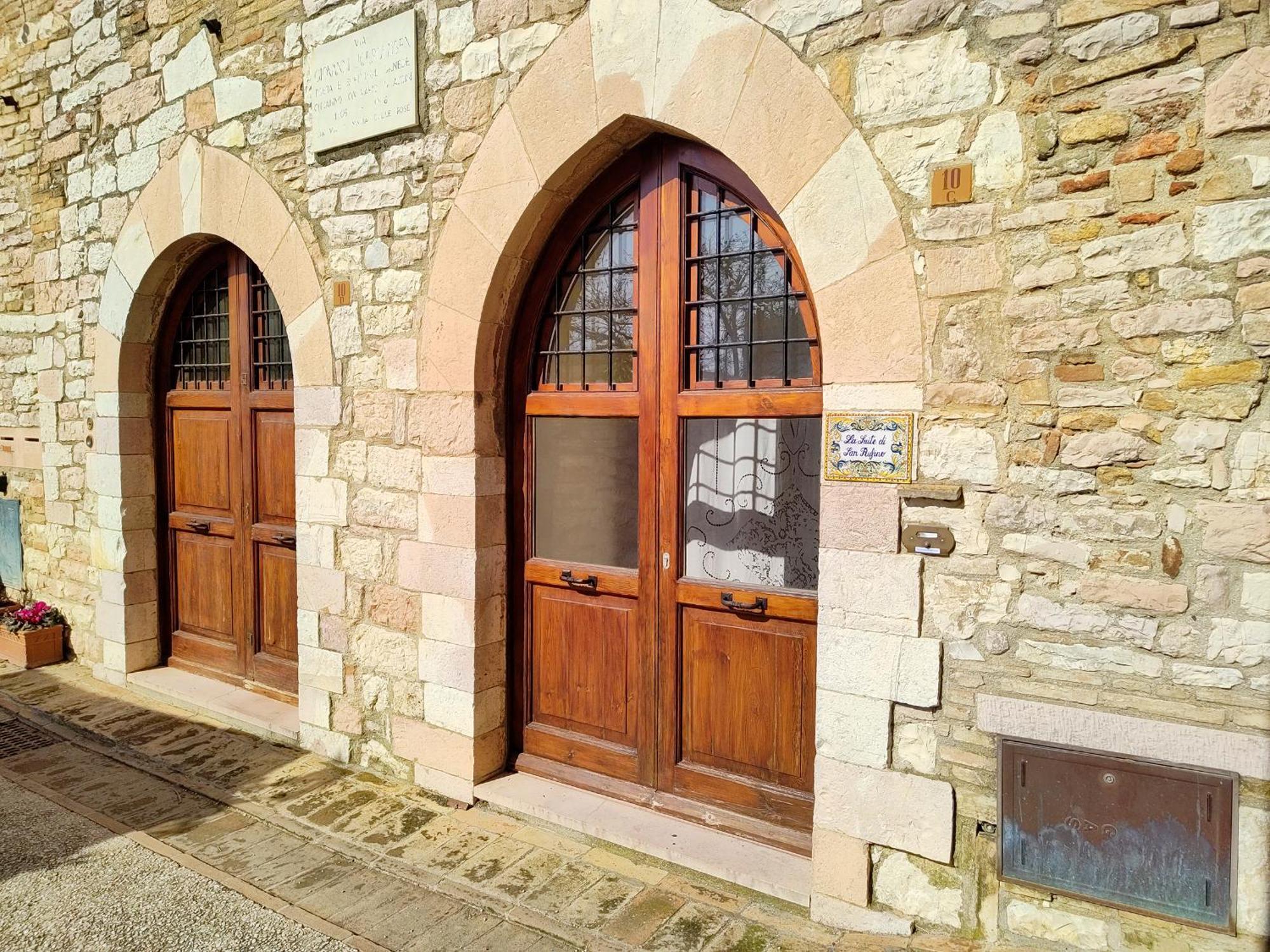 Apartment La Di San Rufino - Myassisisuite - A 13 Minuti Da San Francesco - 2 Letti Matrimoniali-centrale Assisi