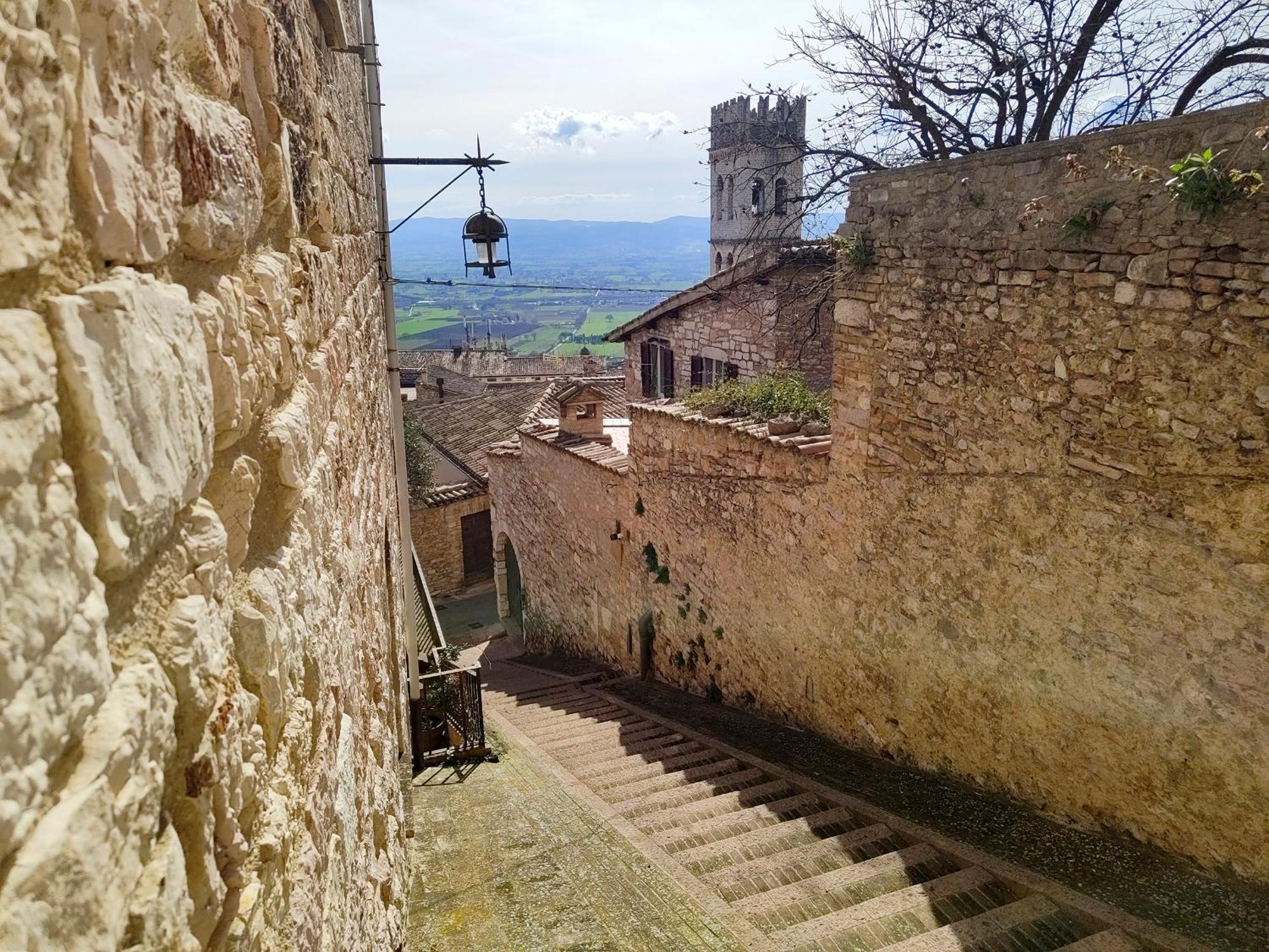 La Di San Rufino - Myassisisuite - A 13 Minuti Da San Francesco - 2 Letti Matrimoniali-centrale